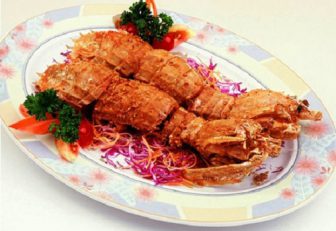 Cay nồng với món tôm tích rang muối
