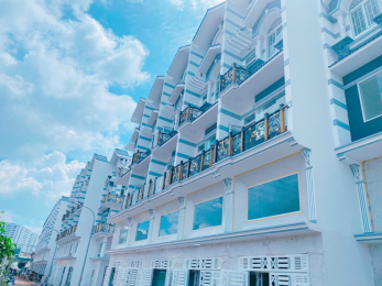 Nhà phố Lux Home Gardens Bình Tân năm 2020