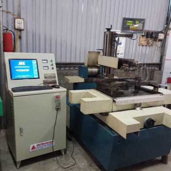 GIA CÔNG CẮT DÂY CNC