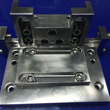 GIA CÔNG TIỆN, TIỆN CNC