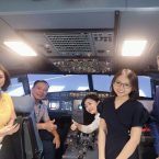 Cơ hội làm phi công cho người yêu máy bay