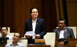 Bộ trưởng Phùng Xuân Nhạ giải