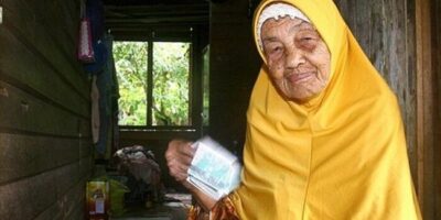 Bí quyết giữ lửa yêu của cụ bà 109 tuổi