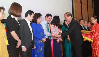 HANEL VINH DỰ NHẬN BẰNG KHEN CỦA PHÒNG THƯƠNG MẠI VÀ CÔNG NGHIỆP VIỆT NAM