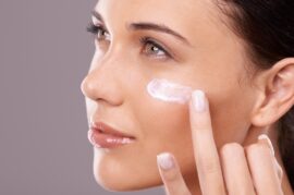 Bí Kíp Makeup Nền Lâu Trôi Dành Cho Da Dầu Trong Mùa Nóng