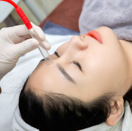 Trị mụn chuyên sâu tại Spa