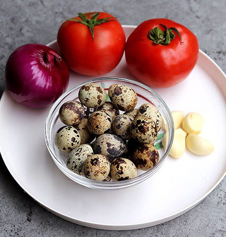 Trứng chim cút sốt cà chua