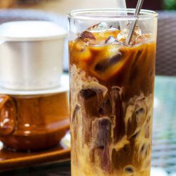 Phin Sữa Đá – Cà Phê Phin Truyền Thống
