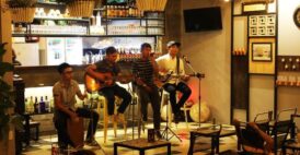 Mô hình cà phê Acoustic hay chil cực