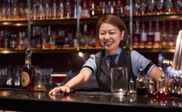 Nhân viên pha chế – Ngành nghề thu hút nhiều giới trẻ nhất hiện nay