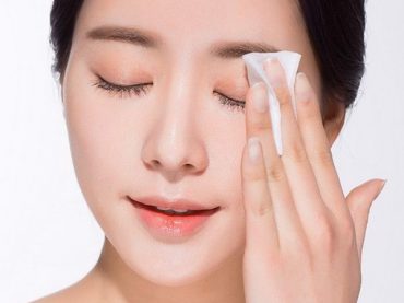 4 TIPS CHĂM DA “CÀ LÁNG” LỖ CHÂN LÔNG
