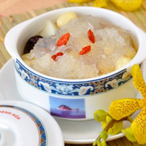Chè yến ngũ quả