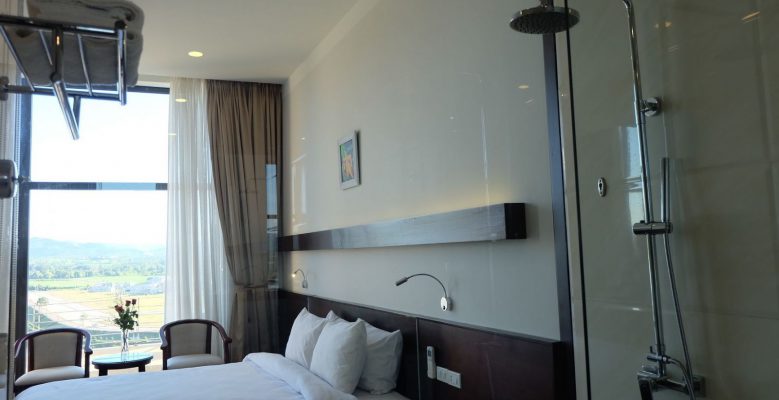 Luxury – River view