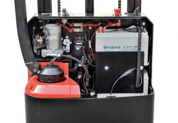 Địa chỉ bán xe nâng điện đứng lái đứng lái uy tín