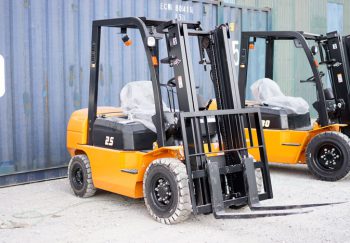 Mua Xe Nâng Hàng Chính Hãng Ở Đâu Tốt Nhất – Xe Nâng Hangcha Chính Hãng