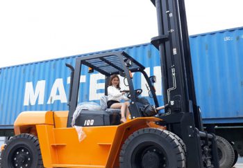 Chia sẻ kinh nghiệm chọn mua xe nâng bạn nên tham khảo