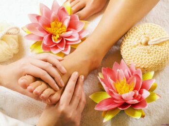 FOOT MASSAGE: PHƯƠNG PHÁP CHĂM SÓC SỨC KHỎE TUYỆT VỜI