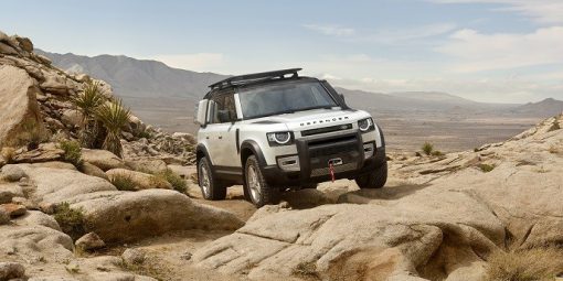 “Huyền thoại” Offroad Land Rover Defender mới ra mắt Việt Nam