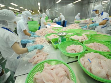 Nhiều nỗ lực để rút thẻ vàng
