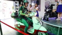 Đôi bạn “phượt thủ” vượt 12,000km từ Paris đến Việt Nam