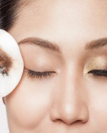3 lí do khiến bạn phải tẩy trang mỗi ngày