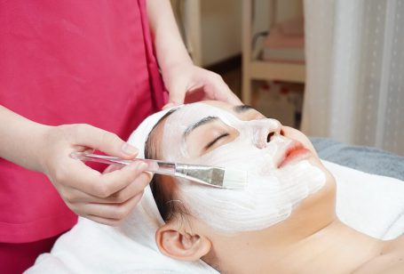 Ủ Trắng Face Huyết Yến