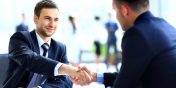 10 mẹo đàm phán giá thuê văn phòng rẻ bất ngờ