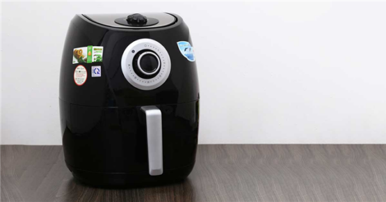 Nồi chiên nướng không dầu Magic A-84 sở hữu kiểu dáng nhỏ gọn, tinh tế, phù hợp với không gian bếp Việt