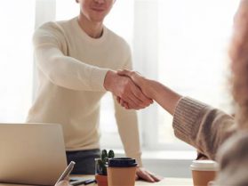 Biết đau nỗi đau của người khác ta đã chiến thắng dịch từ lâu