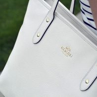 Cách phân biệt các lọai Patent leather, Faux Leather, Genuine leather, Saffiano leather