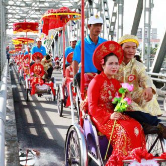 22 đôi nên duyên: Vậy là mình cũng cưới nhau