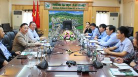 Làm việc với Hội Tri thức Khoa học và Công nghệ trẻ Việt Nam