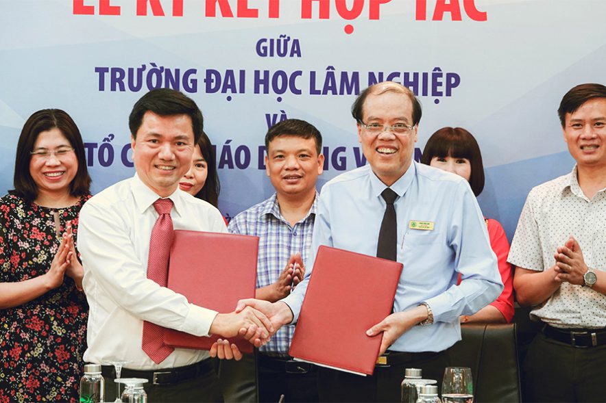 Lễ ký kết hợp tác giữa Trường Đại học Lâm nghiệp và Tổ chức giáo dục IIG Việt Nam