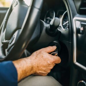 CÁCH KIỂM TRA XE Ô TÔ ĐỀ KHÓ NỔ VÀ CÁCH XỬ LÝ