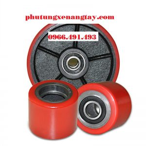 Phân biệt bánh xe nâng chính hãng và bánh xe bọc lại