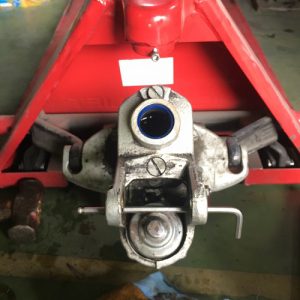 THAY SIN PHỐT XE NÂNG TAY DỄ DÀNG, ĐƠN GIẢN