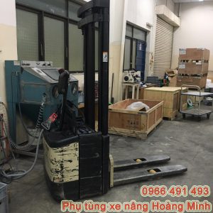 THAY BÁNH XE NÂNG ĐIỆN CROWN, KOMATSU, TCM, NICHIYU GIÁ TỐT