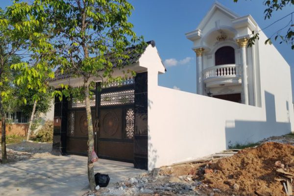 Thi công nhà phố cổ điển Bình Dương