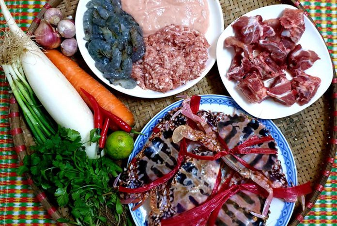 Bánh canh ghẹ nóng hổi chuẩn vị miền Nam
