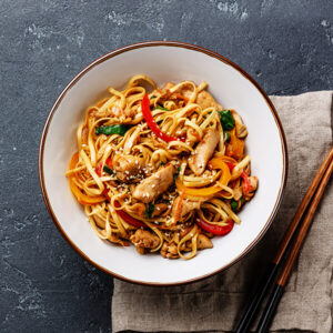 PASTA VỚI GÀ