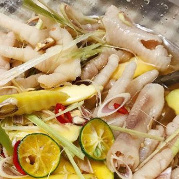 Cách làm chân gà rút xương và món ngon từ chân gà rút xương
