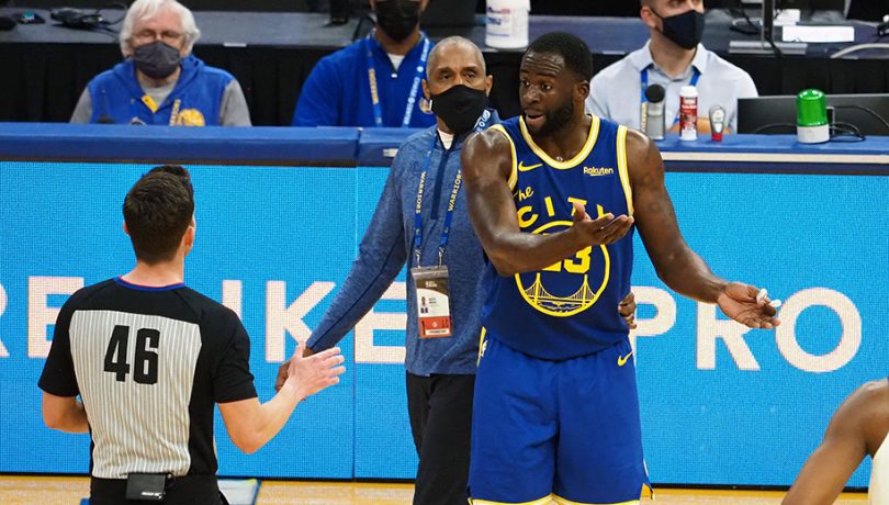 Trọng tài nhận sai lầm khi truất quyền thi đấu Draymond Green, NBA rút lại lỗi kỹ thuật