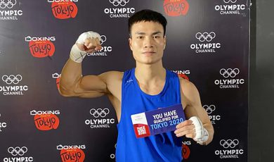 “Kỳ tích 32 năm” đưa boxer Nguyễn Văn Đương lọt Top 10 VĐV tiêu biểu thể thao Việt Nam 2020