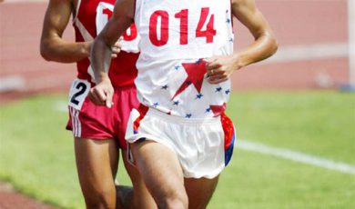 Tìm người phá kỷ lục marathon 17 năm của Nguyễn Chí Đông: Đãi cát tìm vàng