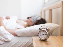 Bí quyết ngủ ngon: Những hiểu lầm cần tránh về giấc ngủ