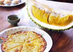 Không nghĩ sầu riêng lại còn có 7 kiểu ăn “kì dị” thế này, món thứ 4 đọc xong đi mua ăn ngay